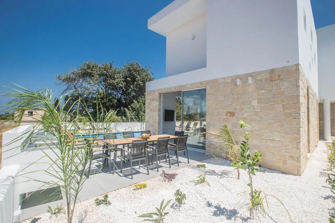 Vie Bleu Villas Protaras