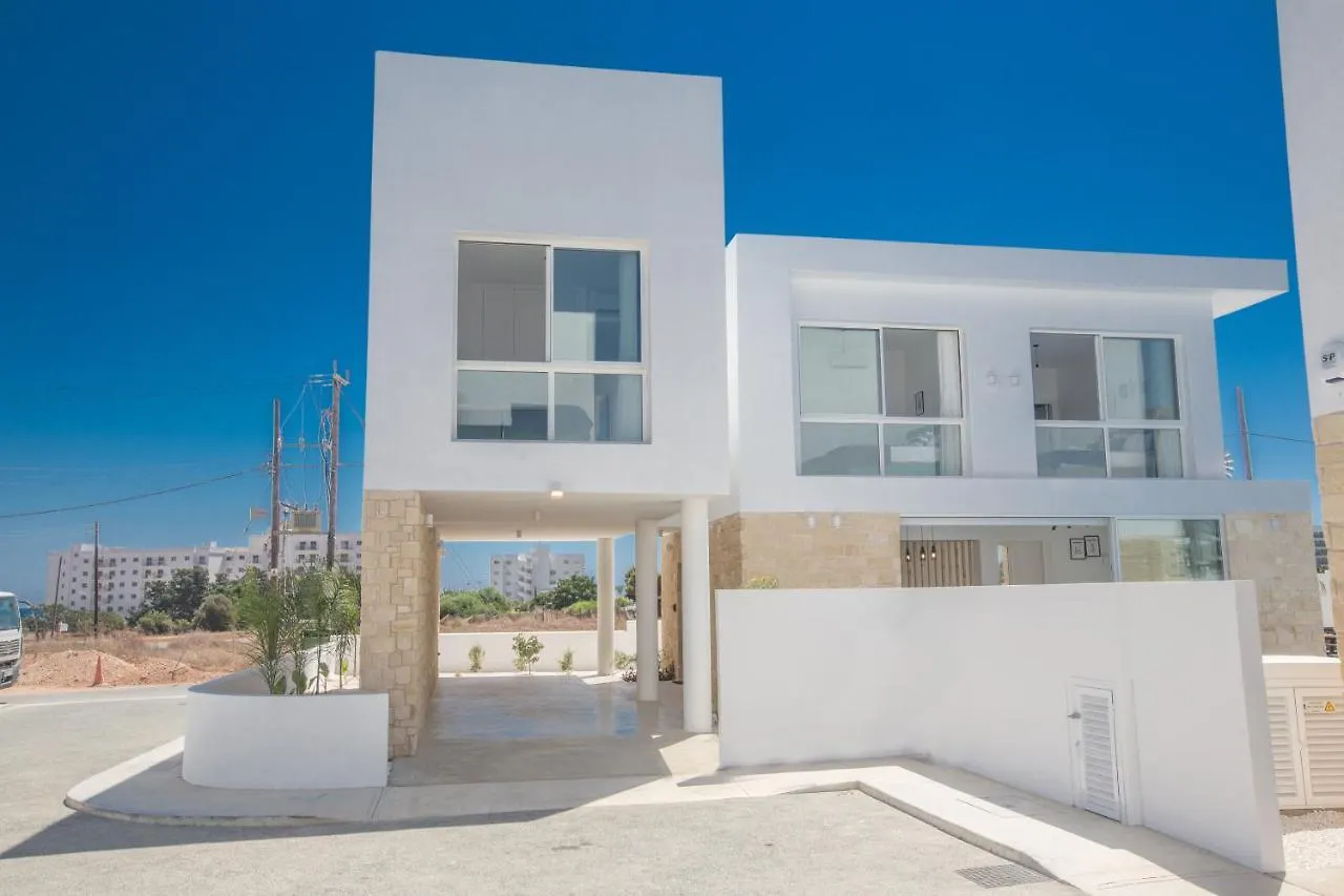 Vie Bleu Villas Protaras