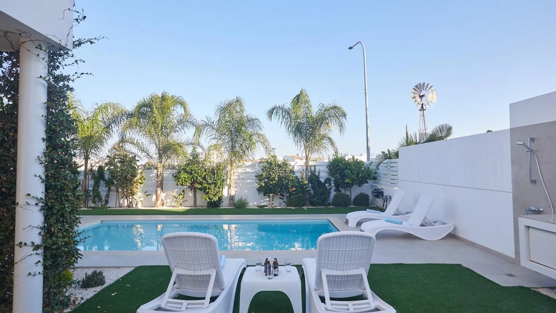 Vie Bleu Villas Protaras